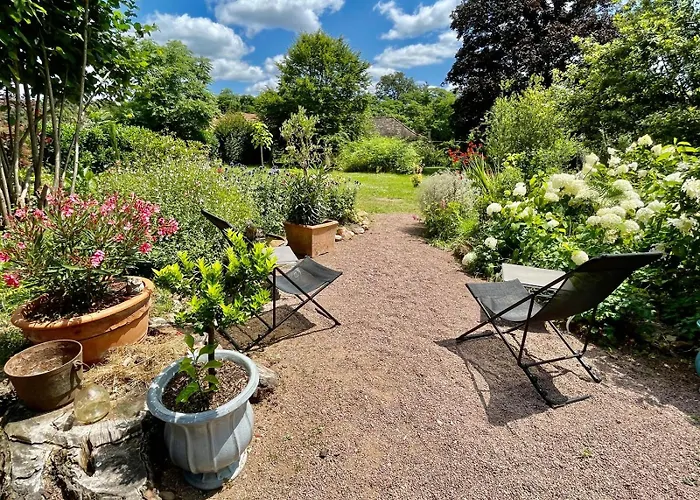 D'hotes De Charme Jolie Futaie En Foret De Troncais Meaulne