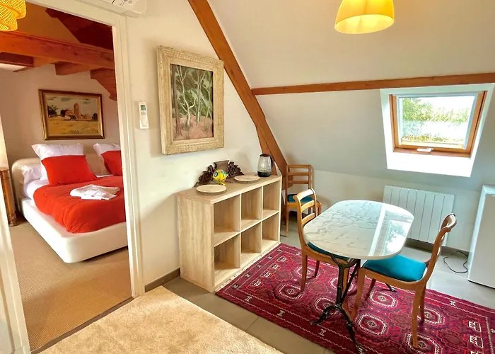 D'hotes De Charme Jolie Futaie En Foret De Troncais Nocleg ze śniadaniem 3*